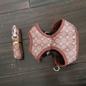 Dog Vest and Leash NEVER USED